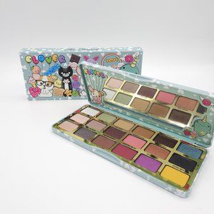 DISCONTINUED Too Faced Clover Eyeshadow Palette NEW IN BOX